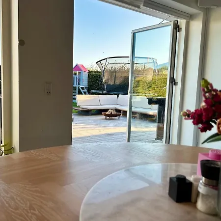 Spacious City Family Retreat With Garden & Patio Odense