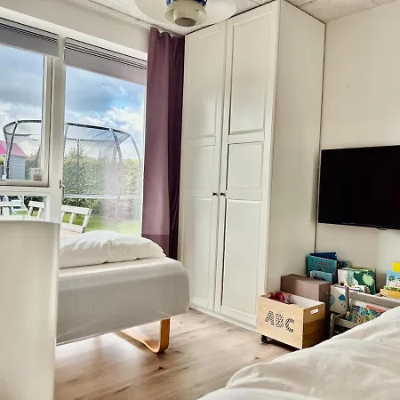Spacious City Family Retreat With Garden & Patio Villa Odense
