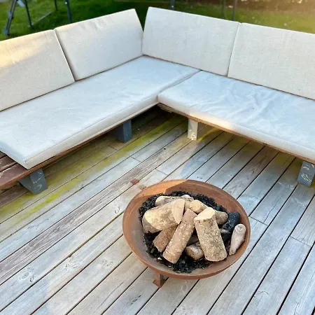 Spacious City Family Retreat With Garden & Patio Odense